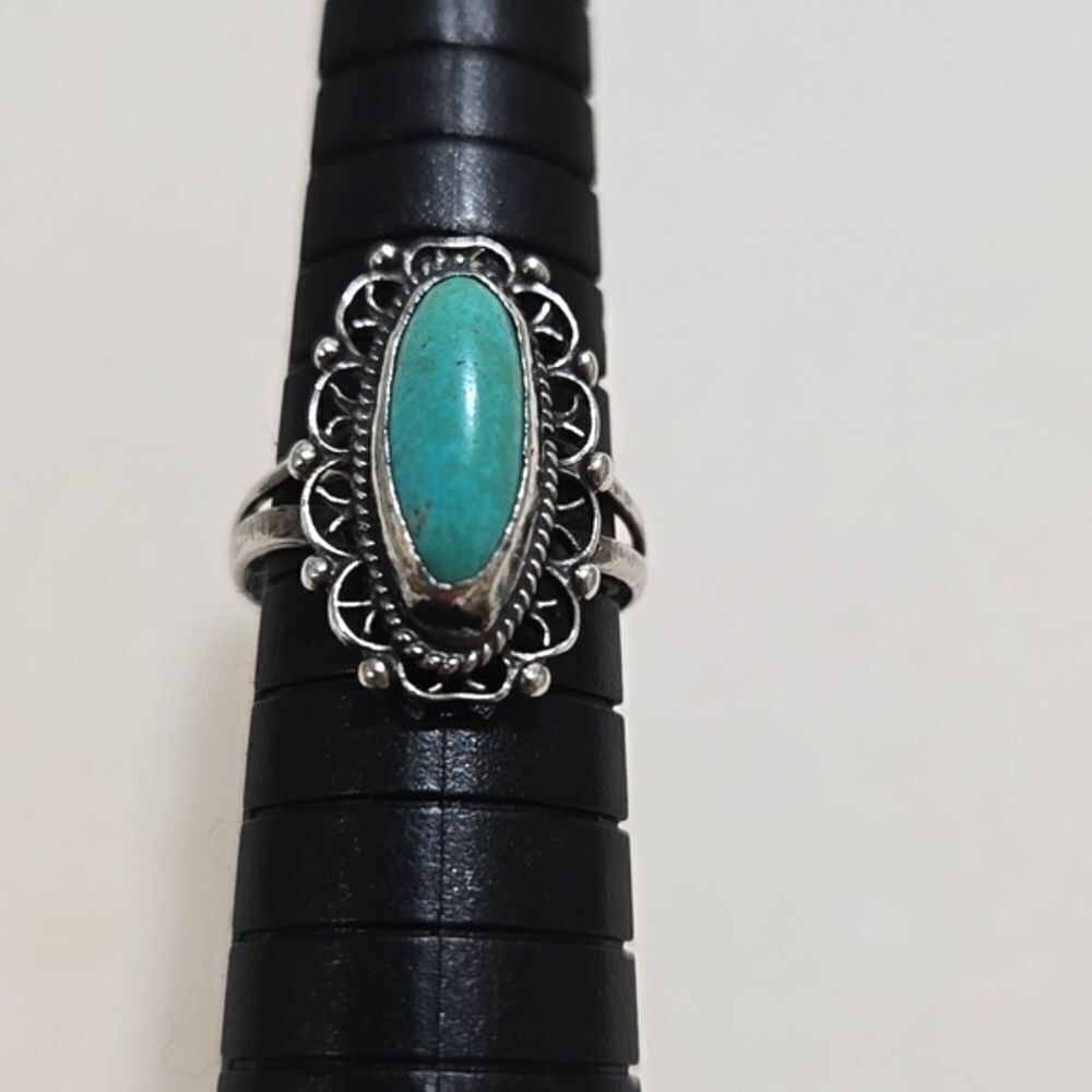 Vintage Navajo Turquoise Sterling Silver Ring